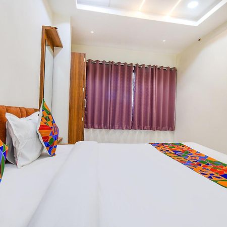 Fabhotel Shree Nakoda Paradise Ujjain Bagian luar foto