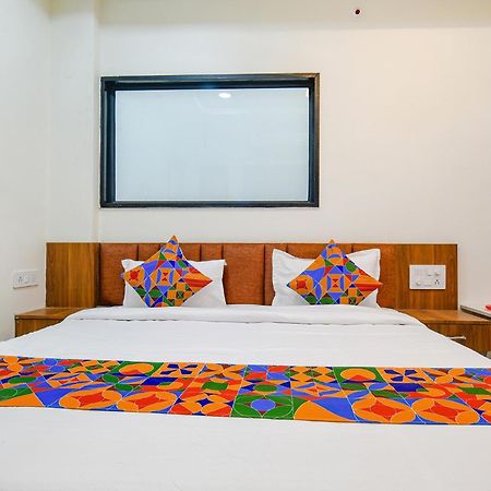 Fabhotel Shree Nakoda Paradise Ujjain Bagian luar foto