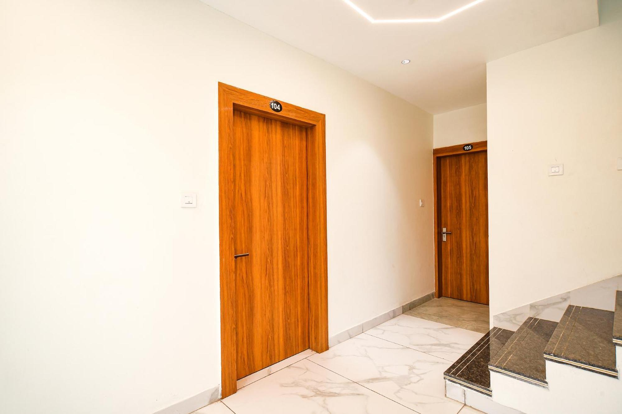 Fabhotel Shree Nakoda Paradise Ujjain Bagian luar foto